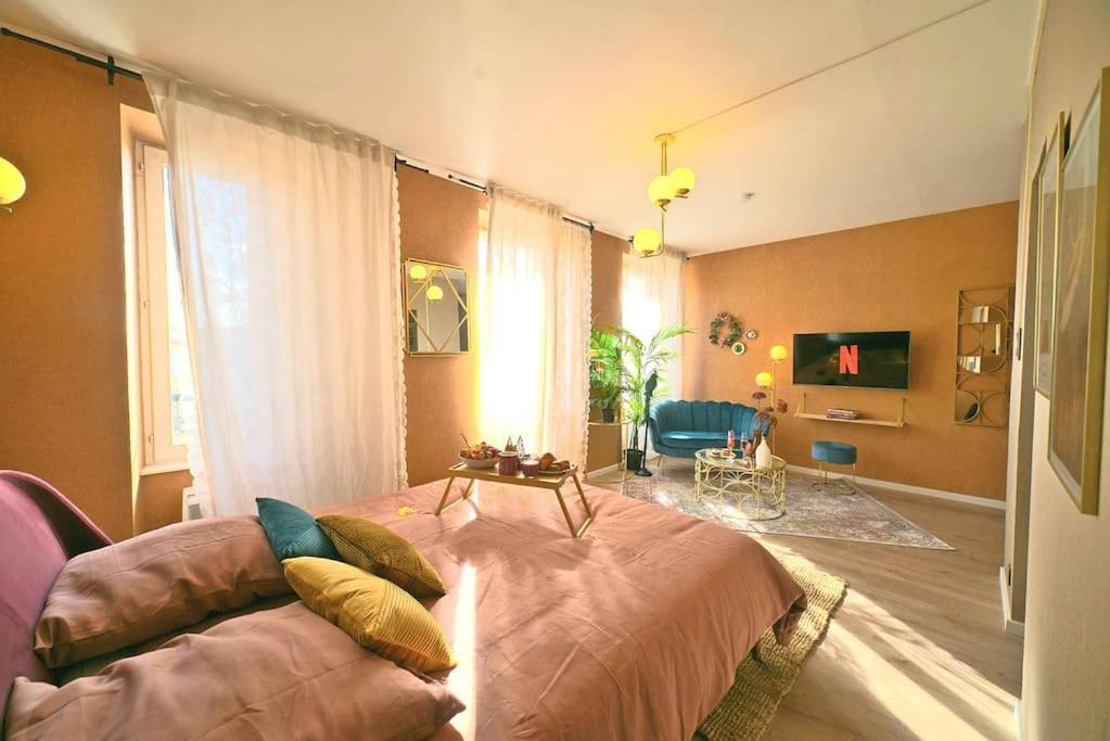 Luxury Room Jacuzzi Centre Ville Haut De Gamme Mulhouse Luaran gambar