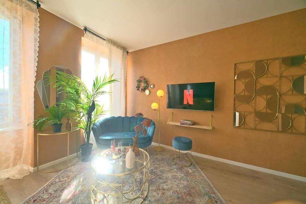 Luxury Room Jacuzzi Centre Ville Haut De Gamme Mulhouse Luaran gambar
